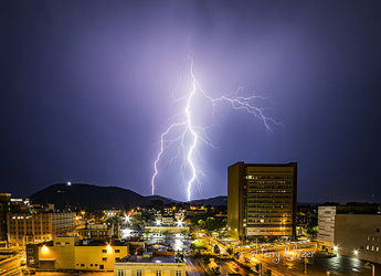 August Goes Out With A Bang! By Terry Aldhizer